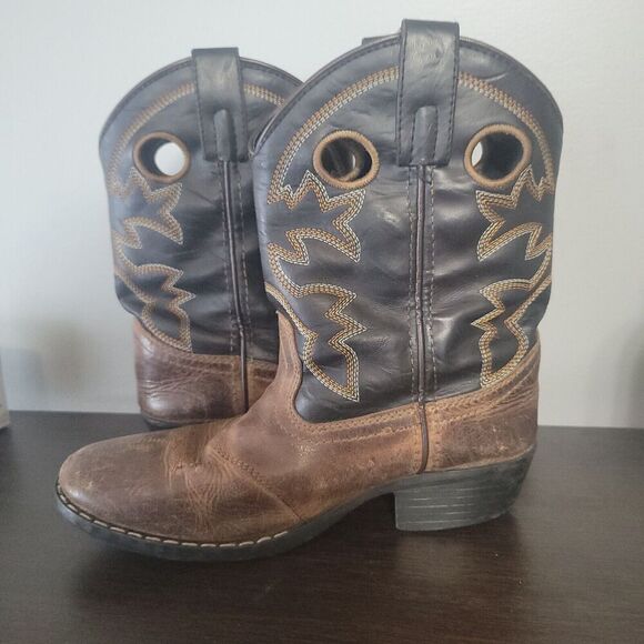 Cody James Childs Size 3 D Two Tone Leather Cowboy Boots Hole Pulls Style 41479C - Picture 4 of 10